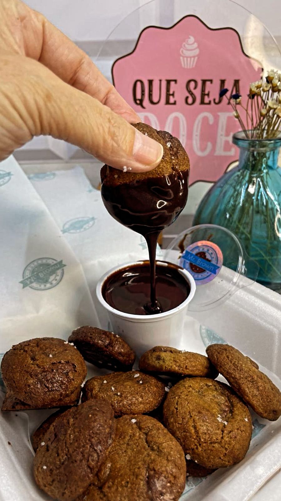 Mini cookies com cobertura